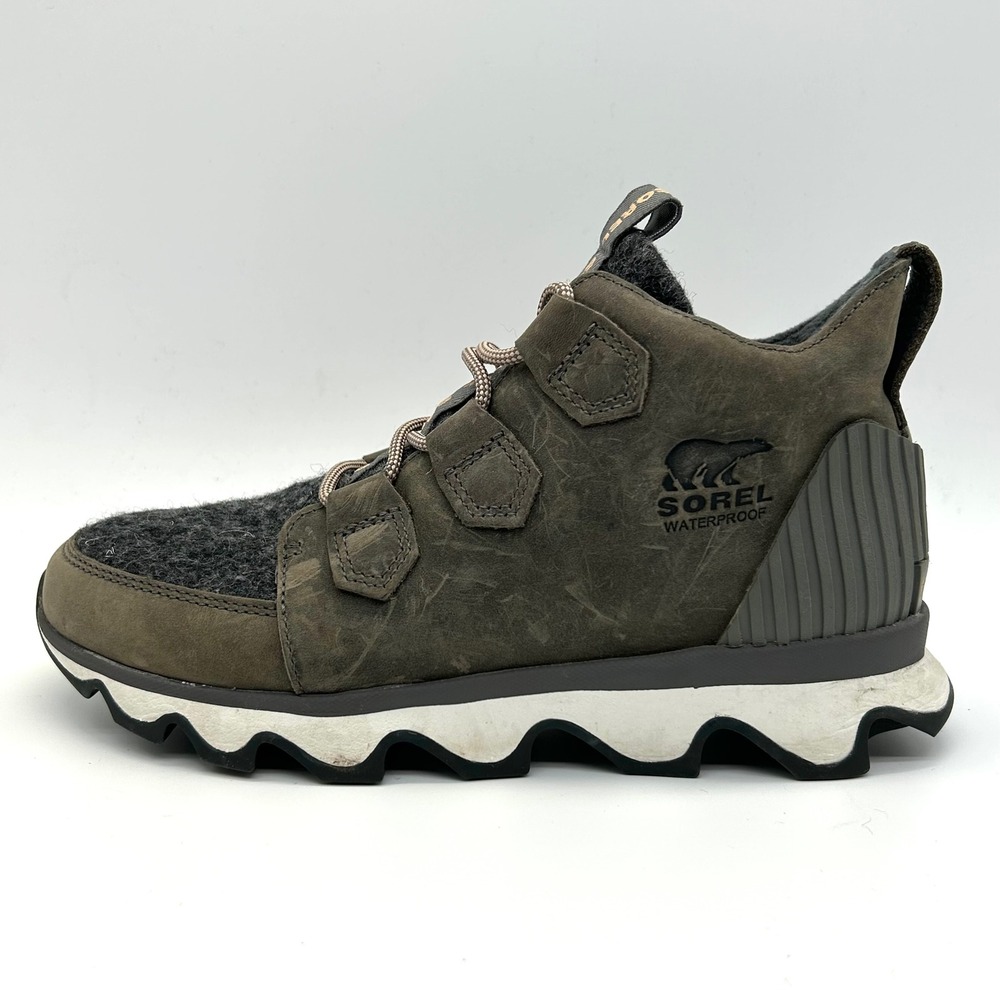 Sorel Kinetic Caribou Boots Womens 7 Quarry Grey Brown Waterproof Suede Sneakers
